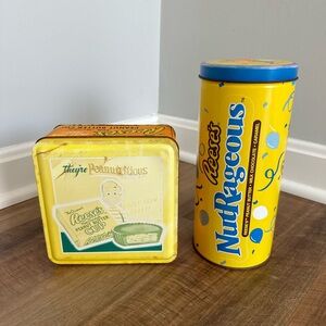 Reese’s Vintage Metal Tins